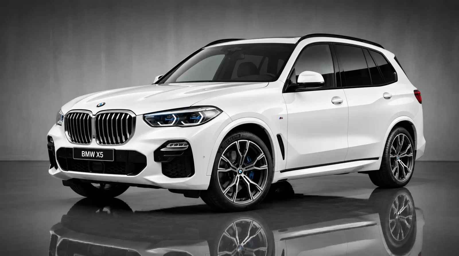 BMW X5 - image 2