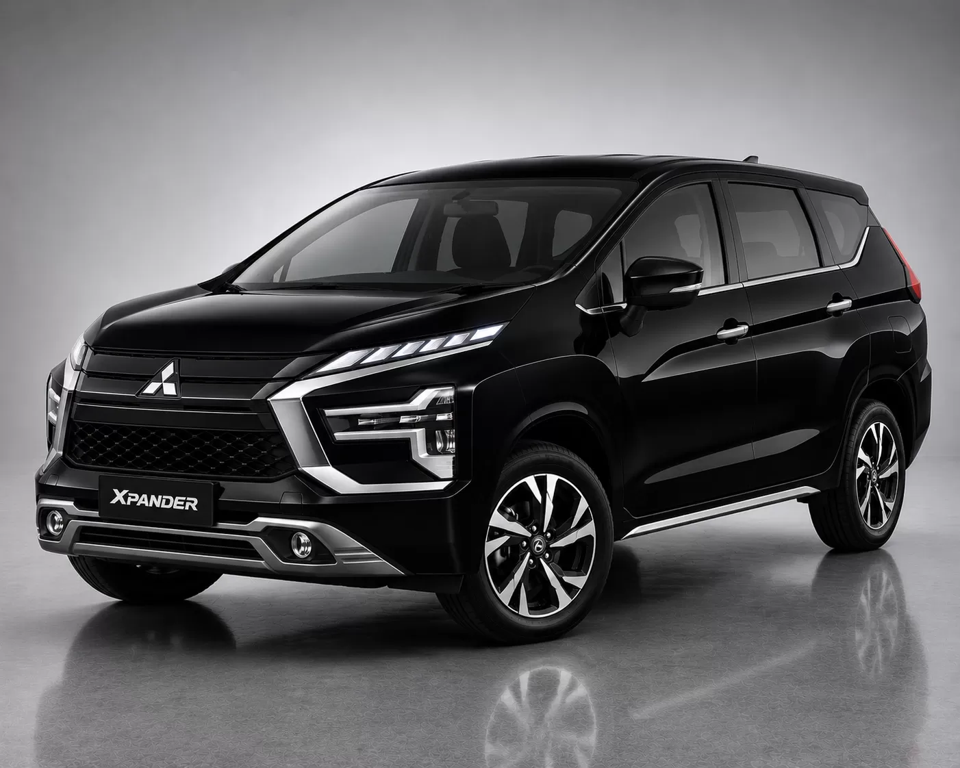 Mitsubishi Xpander - image 2