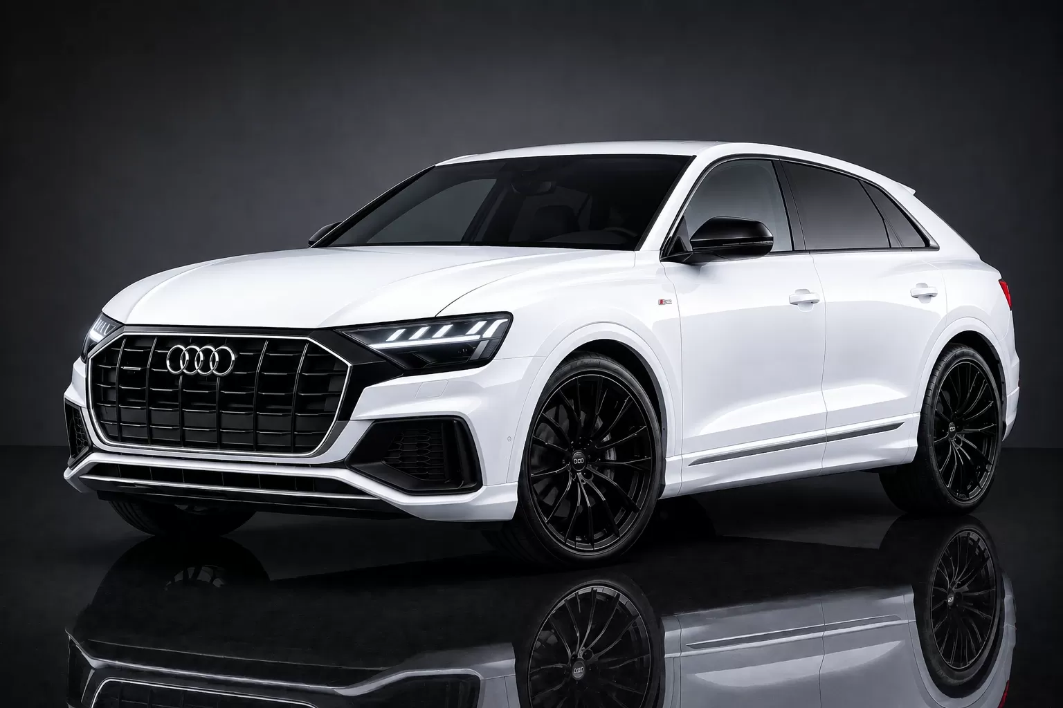 Audi Q8 - image 2