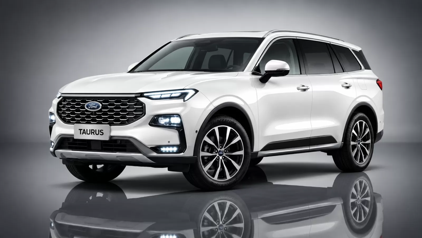 Ford Taurus - image 1