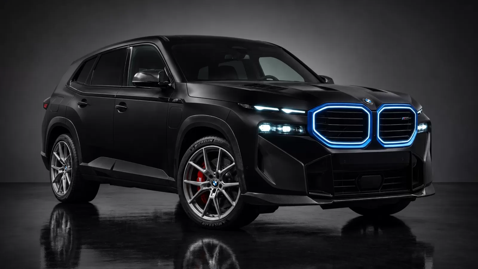 BMW XM - image 1