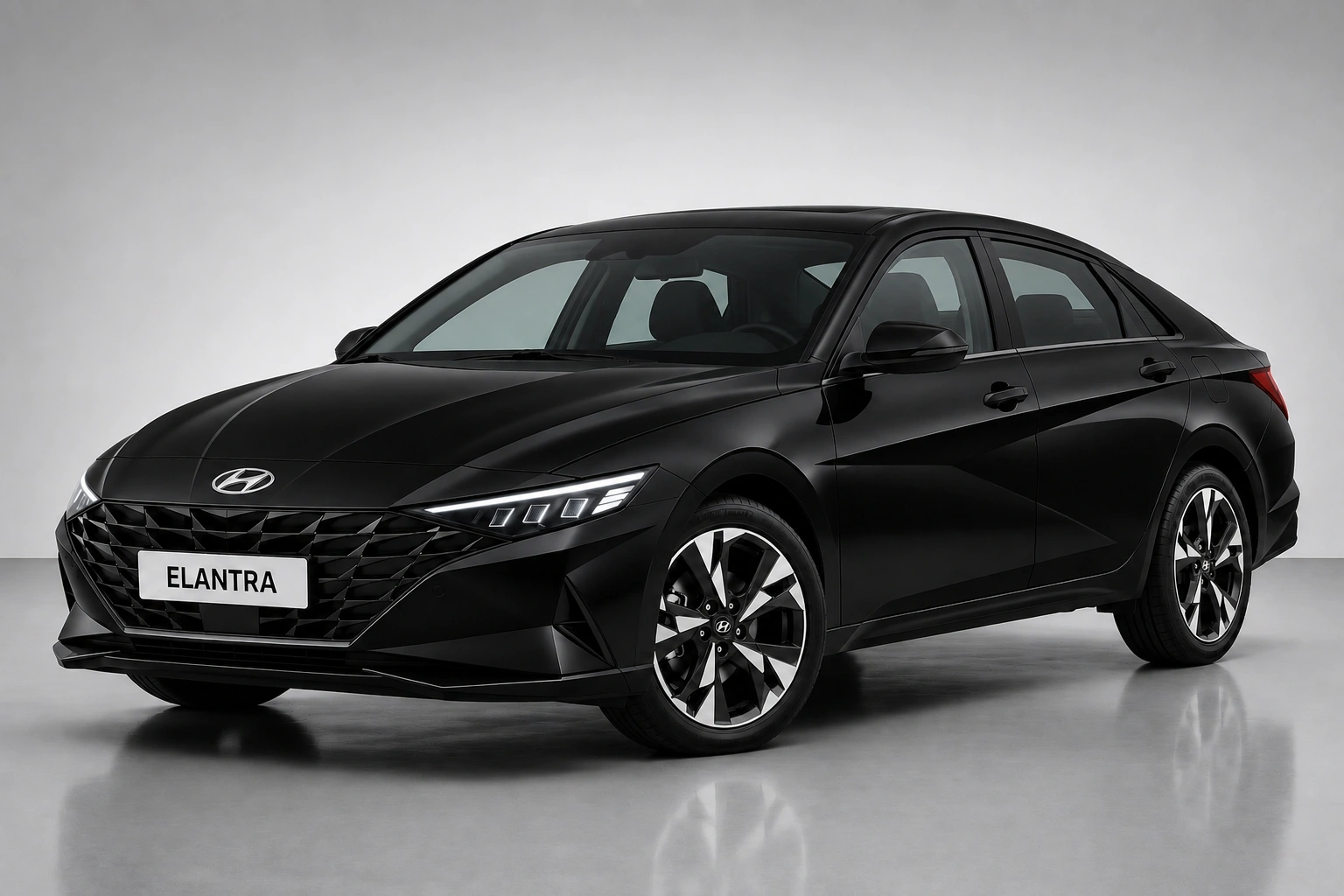 Hyundai Elantra - image 1