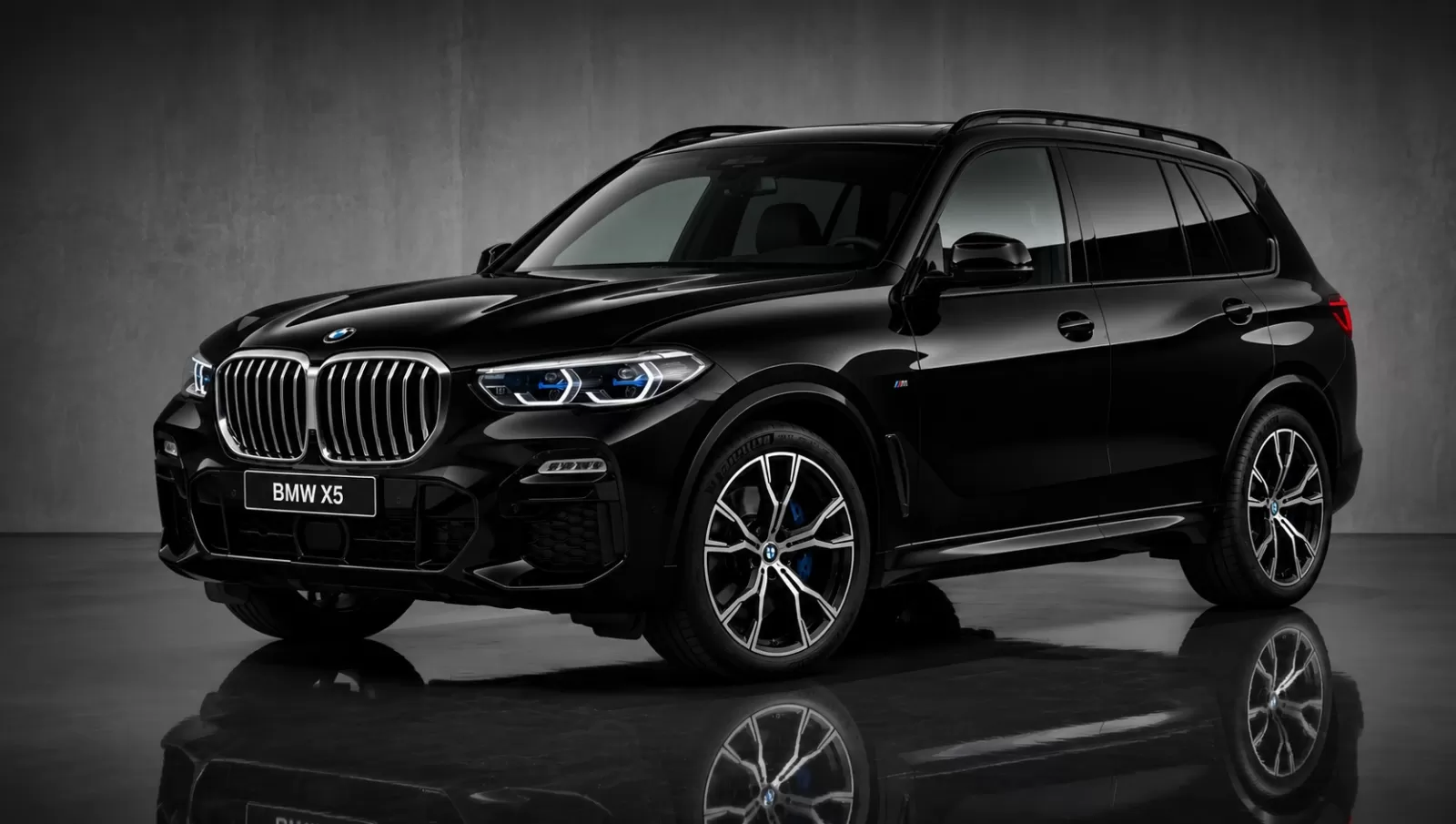 BMW X5 - image 2